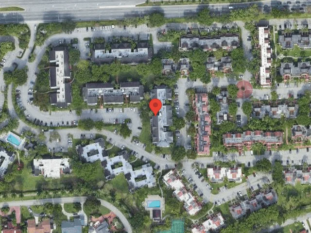 House image located at Miami, FL 33186