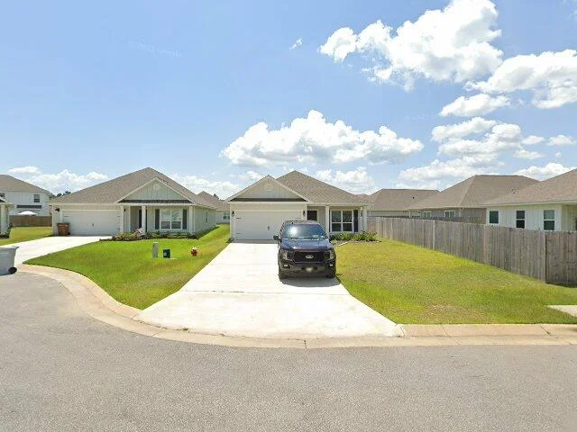 House image located at Milton, FL 32571