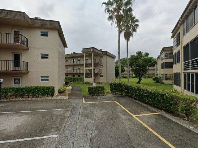 House image located at Lake Worth, FL 33461