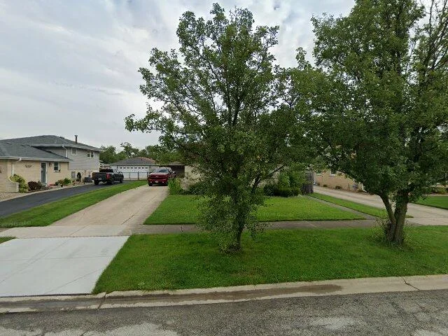 House image located at Oak Lawn, IL 60453