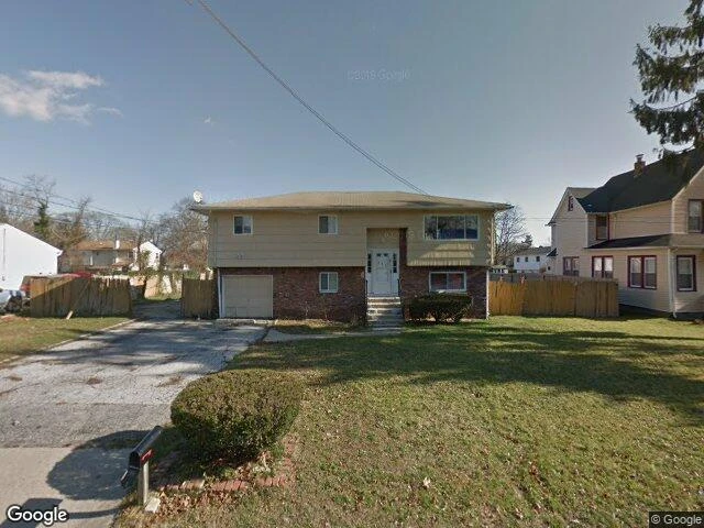 House image located at Massapequa, NY 11758