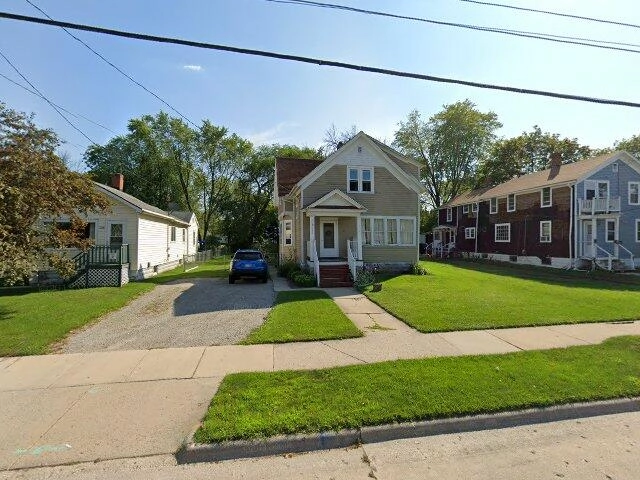 House image located at Green Bay, WI 54301