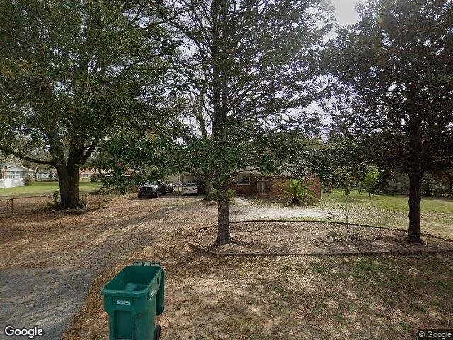 House image located at Crestview, FL 32539