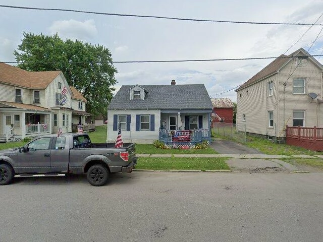 House image located at Johnstown, NY 12095