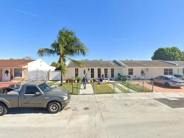 House image located at Miami, FL 33175