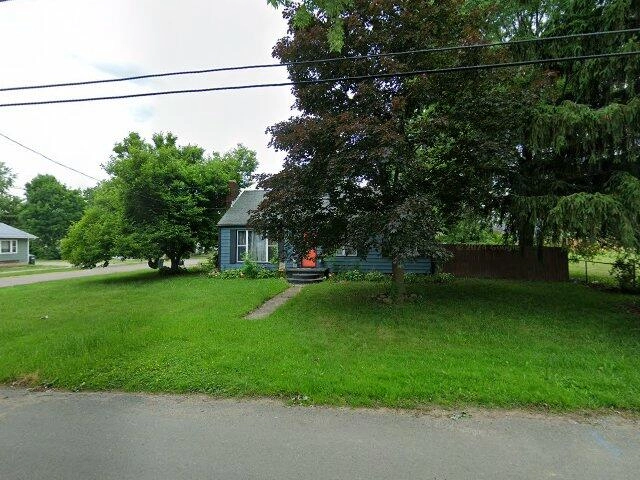 House image located at Barberton, OH 44203