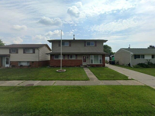 House image located at Westland, MI 48186
