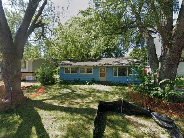 House image located at Mchenry, IL 60051