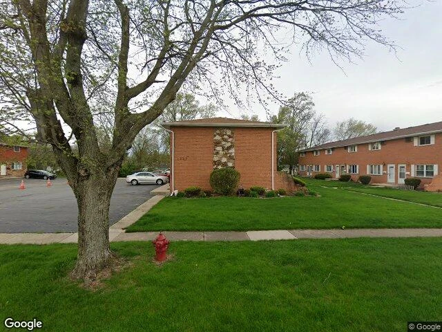House image located at New Lenox, IL 60451
