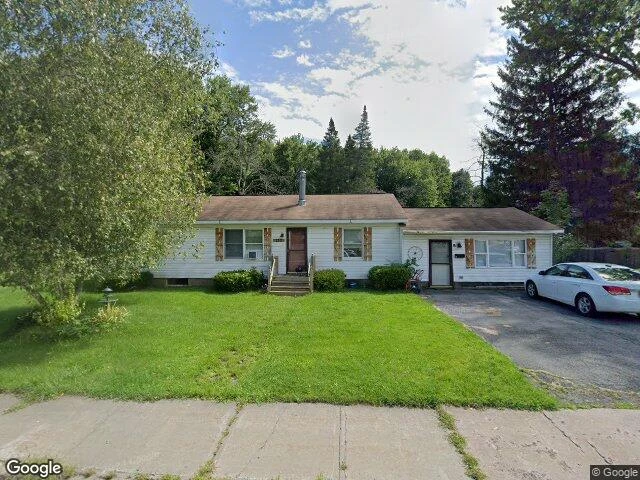 House image located at Oneida, NY 13421