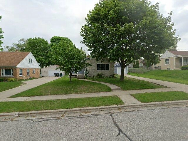 House image located at Maywood, IL 60153