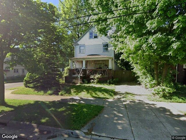 House image located at Akron, OH 44306