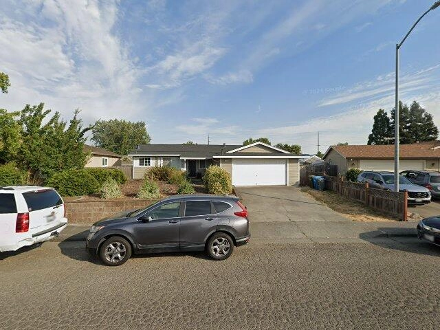 House image located at Petaluma, CA 94954