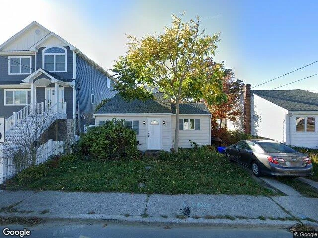 House image located at Oceanside, NY 11572