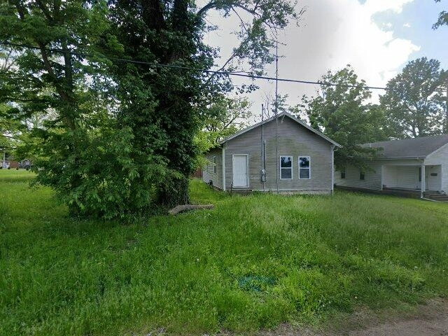 House image located at Charleston, IL 61920