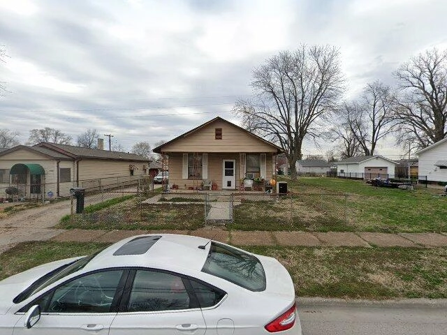 House image located at Granite City, IL 62040