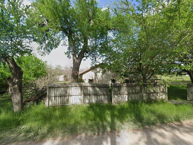 House image located at Chilton, TX 76632