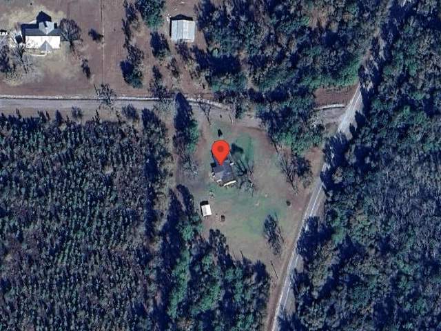 House image located at Defuniak Springs, FL 32433