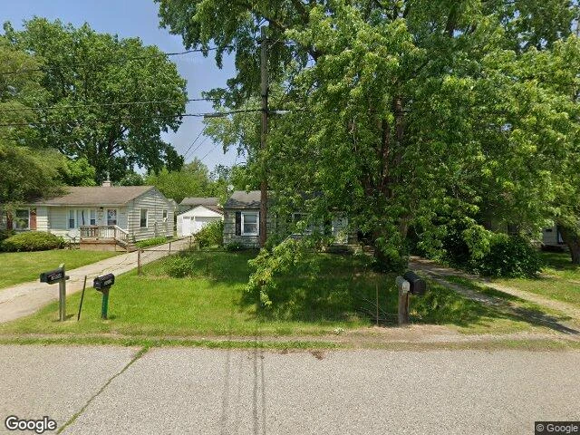 House image located at Flint, MI 48504