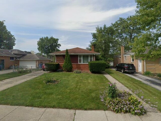 House image located at South Holland, IL 60473