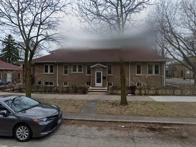 House image located at Chicago, IL 60625