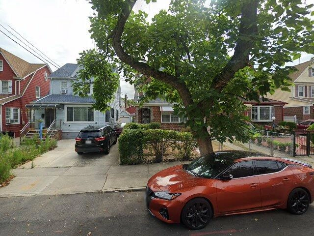 House image located at Saint Albans, NY 11412