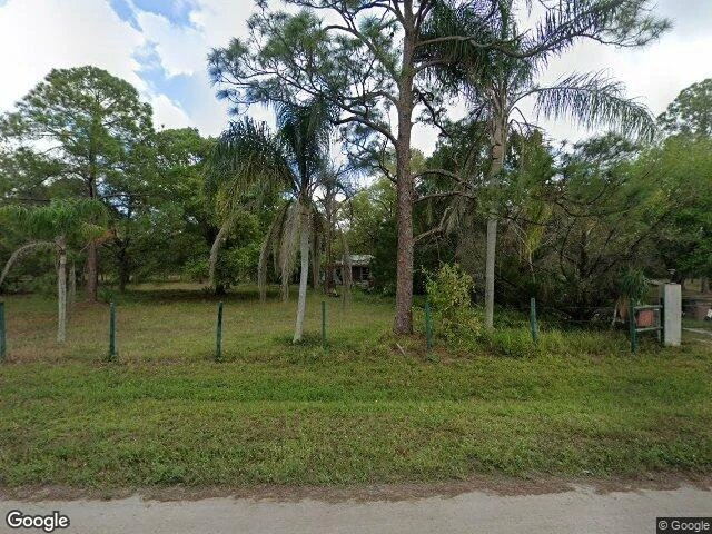 House image located at Fort Myers, FL 33905