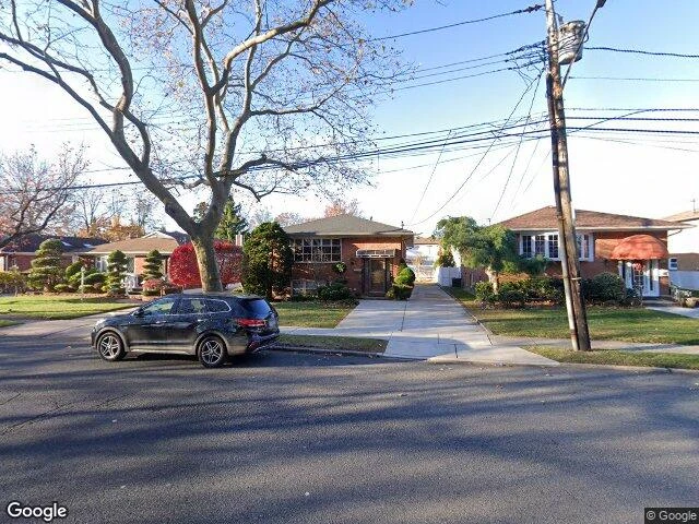 House image located at Staten Island, NY 10305