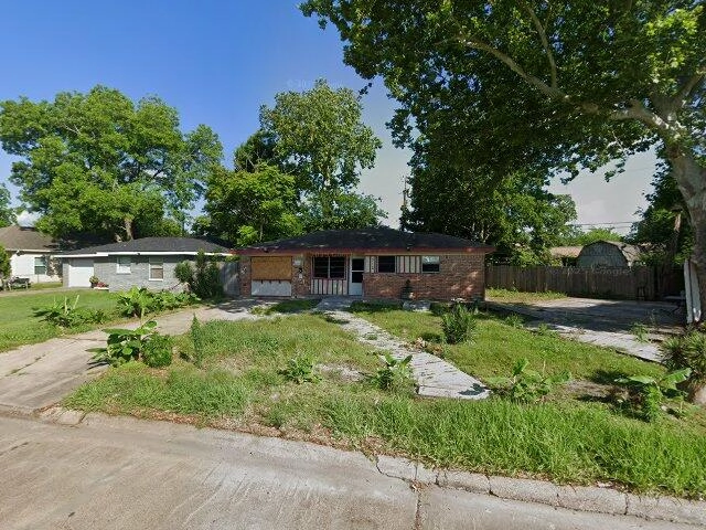 House image located at La Marque, TX 77568