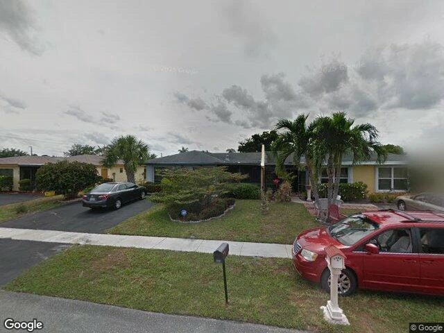 House image located at Lake Worth, FL 33467