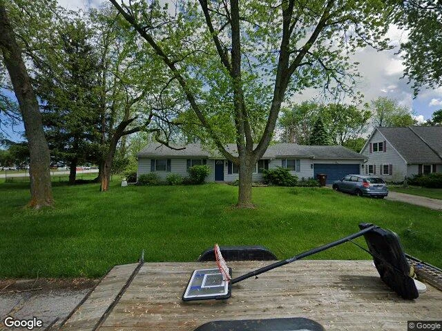 House image located at Valparaiso, IN 46385