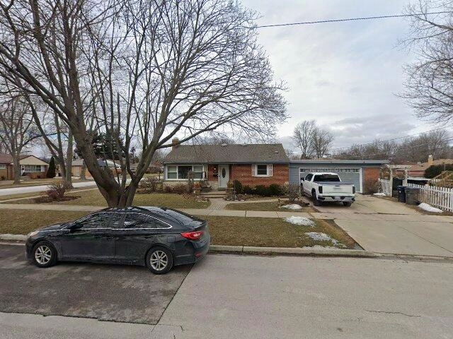 House image located at Elgin, IL 60120