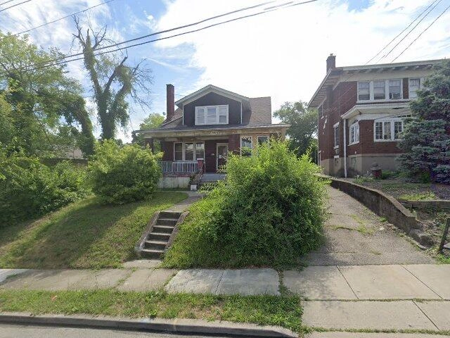 House image located at Cincinnati, OH 45207