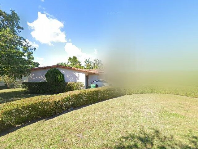 House image located at Miami, FL 33176