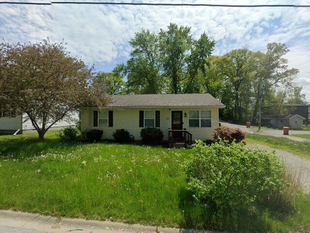 House image located at Cedar Lake, IN 46303