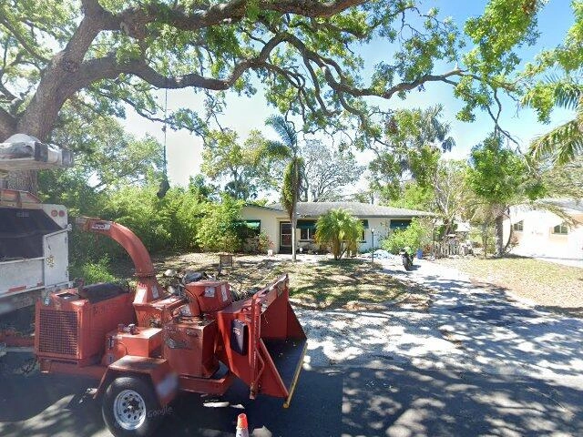 House image located at Saint Petersburg, FL 33708