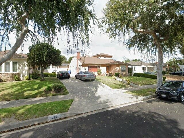 House image located at Los Angeles, CA 90016