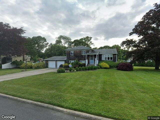 House image located at West Sayville, NY 11796