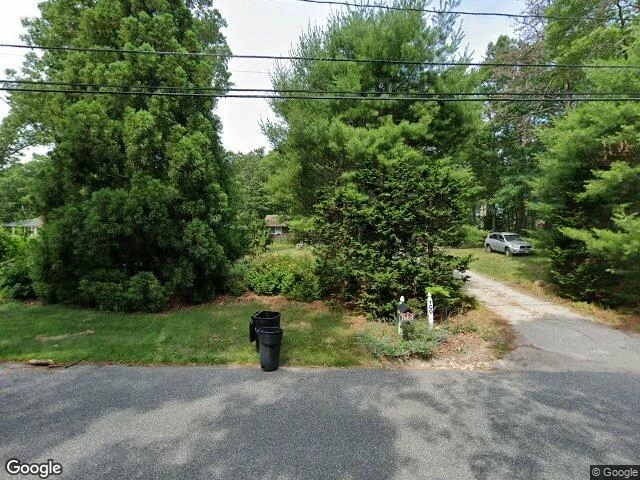 House image located at Manorville, NY 11949