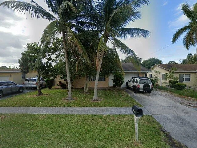 House image located at Lake Worth, FL 33462