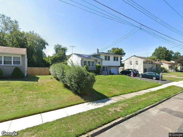 House image located at Barrington, NJ 08007