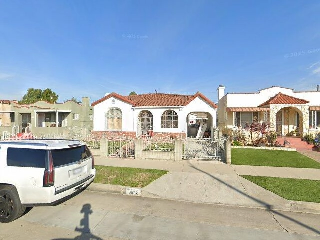 House image located at Los Angeles, CA 90043