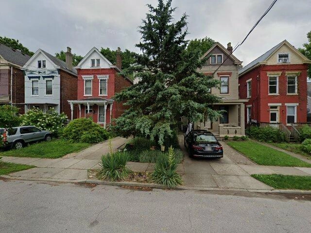 House image located at Cincinnati, OH 45223