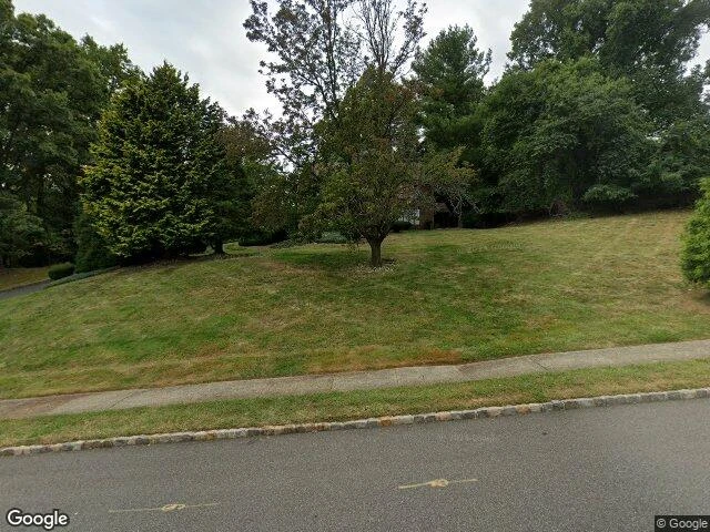 House image located at Holmdel, NJ 07733