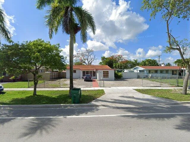 House image located at Miami, FL 33189