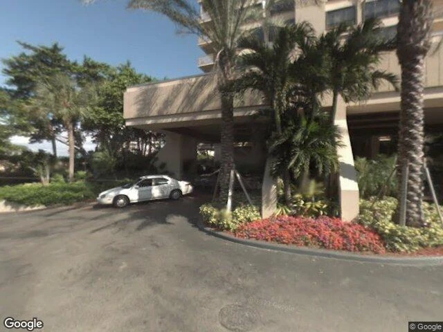 House image located at Miami, FL 33181