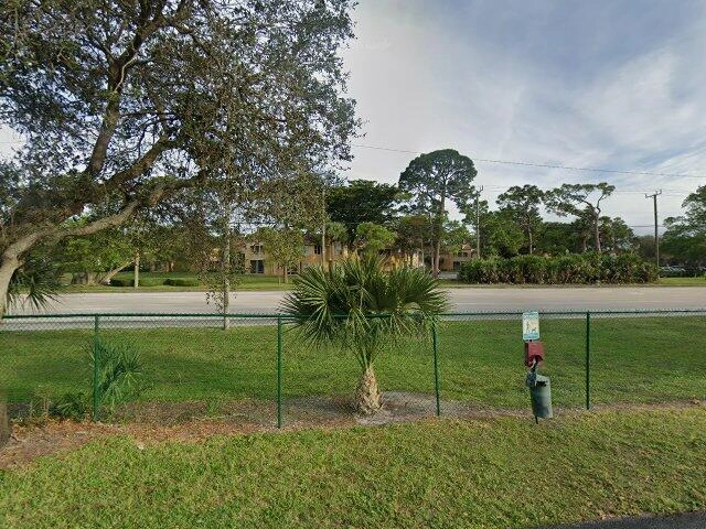 House image located at West Palm Beach, FL 33417