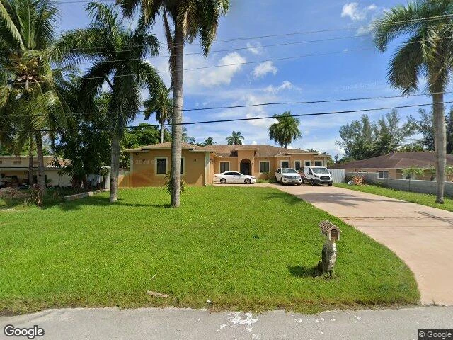 House image located at Miami, FL 33167