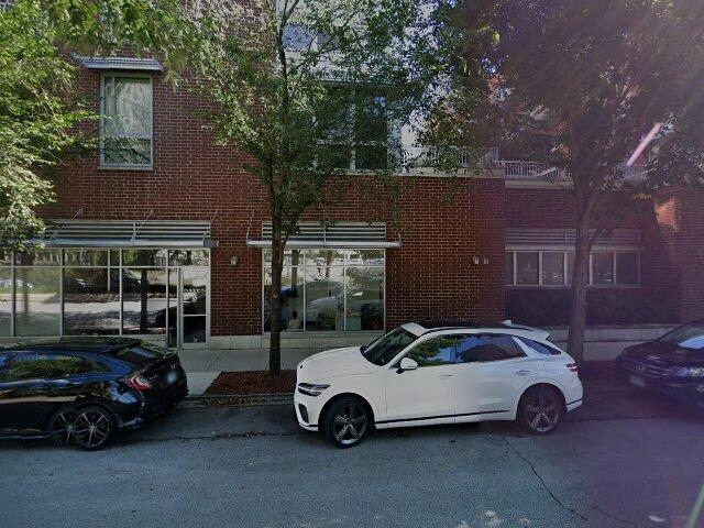 House image located at Chicago, IL 60616