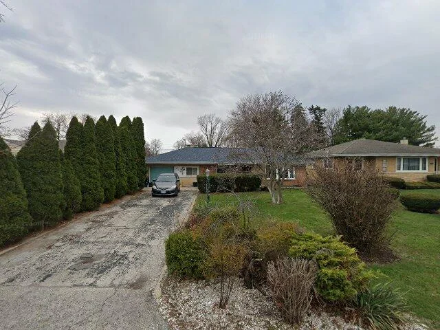 House image located at Hillside, IL 60162